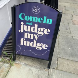 Fudge Kitchen - Fudge time