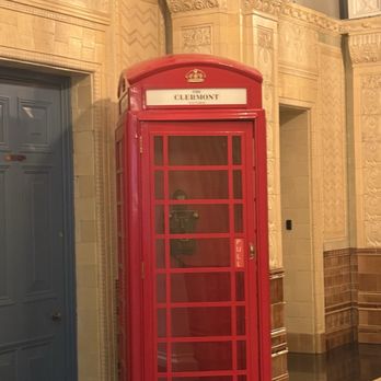 Grosvenor Hotel - Telephone booth inside the lobby - Hotels Near Me - London, XGL