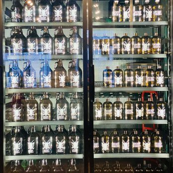 Locust Cider Belmar - Cideries Near Me - Lakewood, Colorado Locust Cider Belmar - Cideries Near Me - Lakewood, Colorado