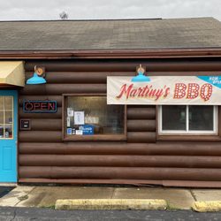 Martiny's BBQ - Outside signage