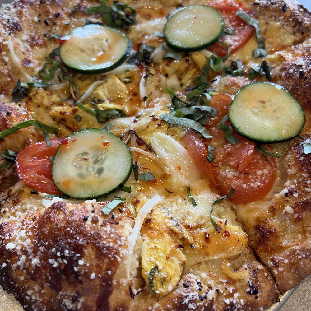 Mellow Mushroom - Thai dye pizza - Pizza Near Me - St. Louis, Missouri