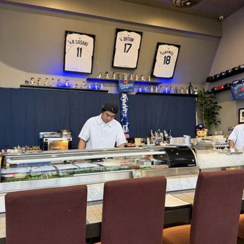 Yu Mi Sushi Too - Sushi bar - Japanese Near Me - Beverly Hills, California Yu Mi Sushi Too - Sushi bar - Japanese Near Me - Beverly Hills, California