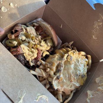 Burger 3000 - Burgers Near Me - Chatsworth, California