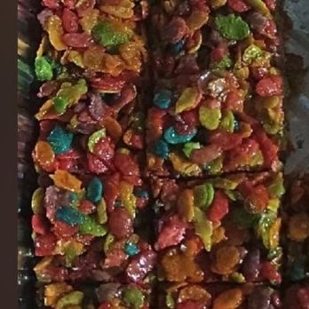 Kinzys bakery - Fruity pebbles, rice crispy treats - Bakeries Near Me Kinzys bakery - Fruity pebbles, rice crispy treats - Bakeries Near Me