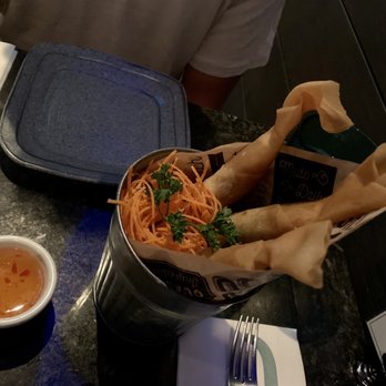 ViV - Crispy Spring Rolls - Thai Near Me - New York, New York ViV - Crispy Spring Rolls - Thai Near Me - New York, New York