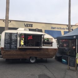 River Park Farmers Market - Cute little Food Truck