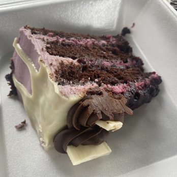 Fante's Coffee - Blueberry chocolate cake slice - Coffee & Tea Near Me - Louisville, Kentucky Fante's Coffee - Blueberry chocolate cake slice - Coffee & Tea Near Me - Louisville, Kentucky