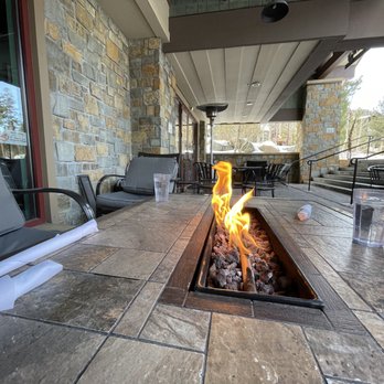 Toomey's - warm fire table - New American Near Me - Mammoth Lakes, California Toomey's - warm fire table - New American Near Me - Mammoth Lakes, California