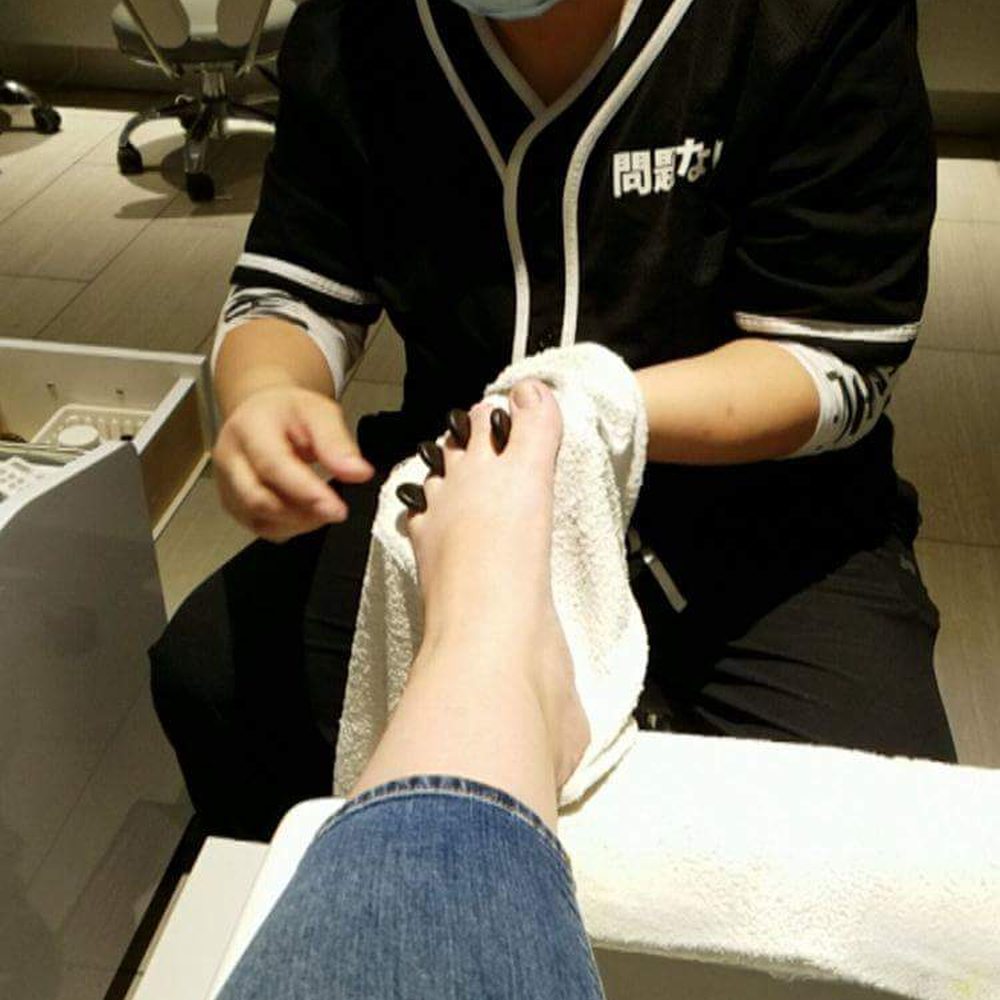 Neo Nail Spa - Hot rocks even between my toes! - Nail Salons Near Me - Houma, Louisiana Neo Nail Spa - Hot rocks even between my toes! - Nail Salons Near Me - Houma, Louisiana