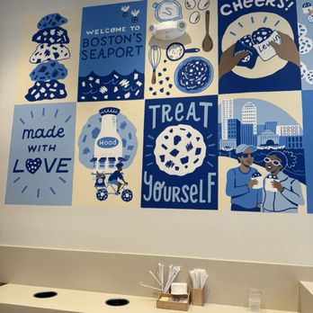 Levain Bakery - Boston Seaport - Inside decor - Bakeries Near Me - Boston, Massachusetts