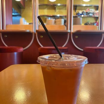 Tran An - Strawberry coffee - Vietnamese Near Me - Miami, Florida