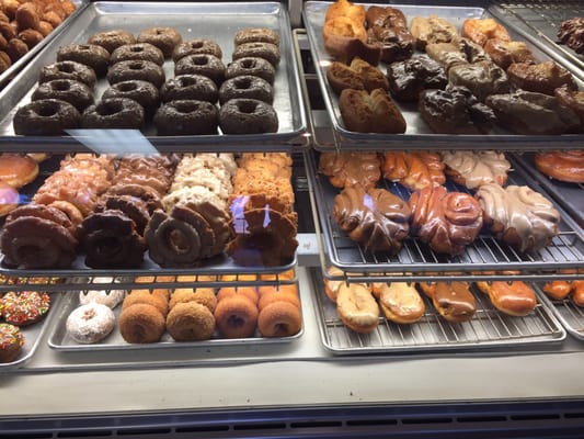 Donut King by null