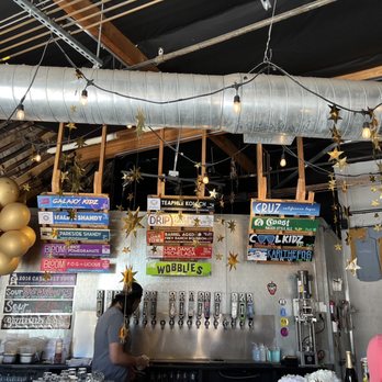 Calicraft Brewing - August 2022 menu - Breweries Near Me - Walnut Creek, California Calicraft Brewing - August 2022 menu - Breweries Near Me - Walnut Creek, California