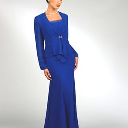 Suzanne's Fashion Corner - Misses, Petites & Women Size Special Occasion Dresses