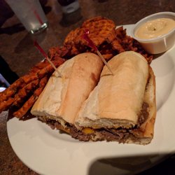 The Bear's Den - Beef dip... But no dip?