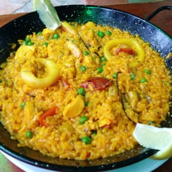 Knights Inn - Paella