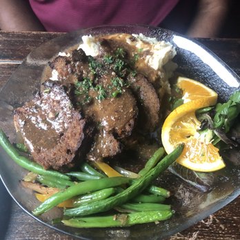 Annabel Lee Tavern - Meatloaf with mashed potatoes and string beans - Pubs Near Me - Baltimore, Maryland
