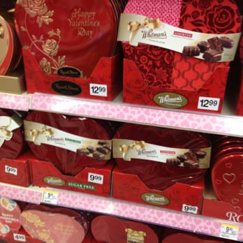 Walgreens - a display of valentine's day chocolates - Drugstores Near Me - Scottsdale, Arizona Walgreens - a display of valentine's day chocolates - Drugstores Near Me - Scottsdale, Arizona