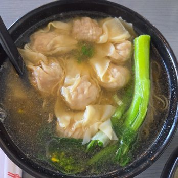 Mr. Champion - Wonton noodle soup - Cantonese Near Me - Arcadia, California Mr. Champion - Wonton noodle soup - Cantonese Near Me - Arcadia, California