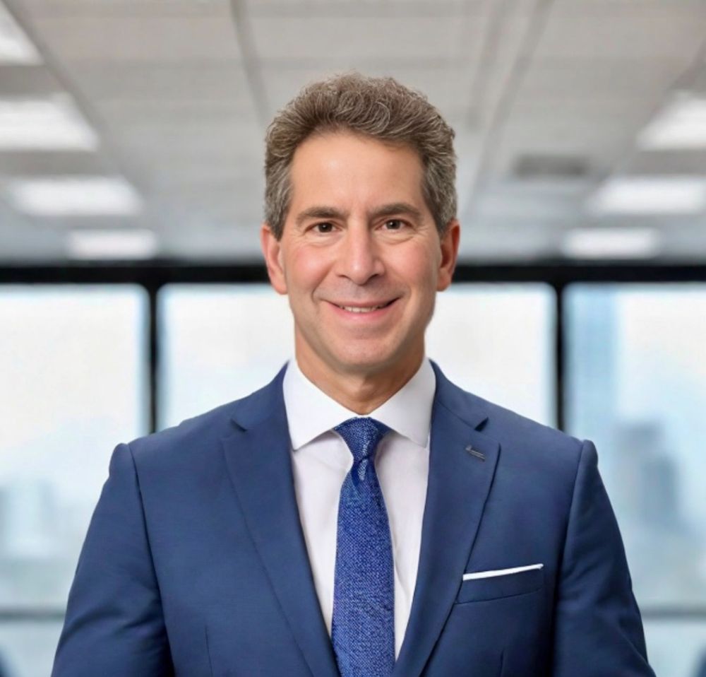 Cliffside Lasik and Cataract Center: Richard Levine MD FAAO