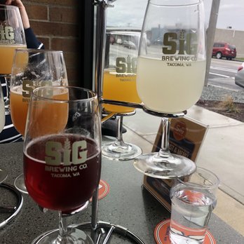 Sig Brewing Company - Tasting tray - Pizza Near Me - Tacoma, Washington Sig Brewing Company - Tasting tray - Pizza Near Me - Tacoma, Washington