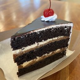 Dulce De Leche Chantilly Cake Slice