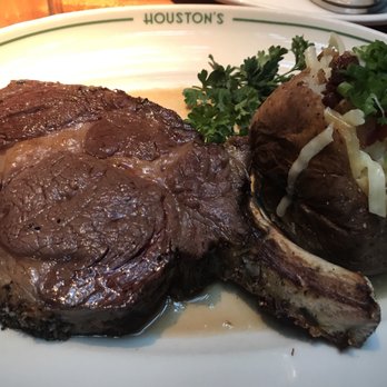 Houston's Restaurant - New American Near Me - Boca Raton, Florida Houston's Restaurant - New American Near Me - Boca Raton, Florida
