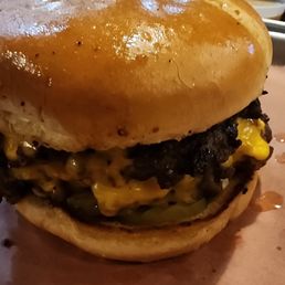 Smoke Sessions burger