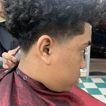 Broadway Barber Shop - Owner Ben hooking up the best Fades!!! - Barbers Near Me - Millbrae, California