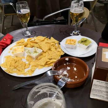La Cerveseria - Nachos - Catalan Near Me - Barcelona, B La Cerveseria - Nachos - Catalan Near Me - Barcelona, B