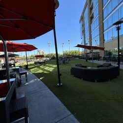 University Plaza Waterfront Hotel