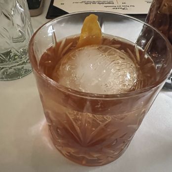 L’incontro - Old fashioned - Italian Near Me - New York, New York L’incontro - Old fashioned - Italian Near Me - New York, New York