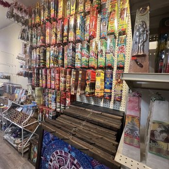 Botánica Reyna Catrina 2 - Store - Candle Stores Near Me - Fresno, California