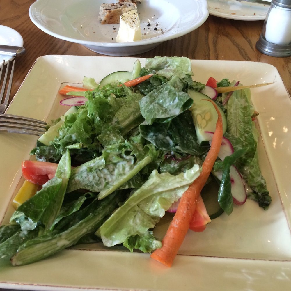 22 Square Restaurant - Billy's lettuce, - American Near Me - Savannah, Georgia