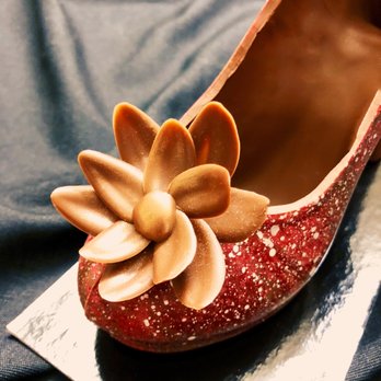 Ackermann - Bakeries Near Me - Grandson, VD