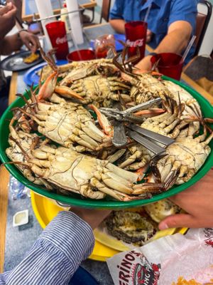 Perino's Boiling Pot by null