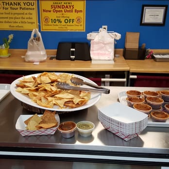 Mexican Mariachi Grill - Self serve chips and salsa while you wait for food. Salsa verde is my favorite. - Mexican Near Me - Ewing Township, New Jersey Mexican Mariachi Grill - Self serve chips and salsa while you wait for food. Salsa verde is my favorite. - Mexican Near Me - Ewing Township, New Jersey