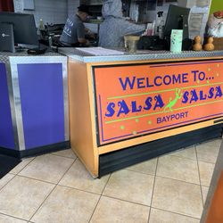 Salsa Salsa, A Burrito Bar