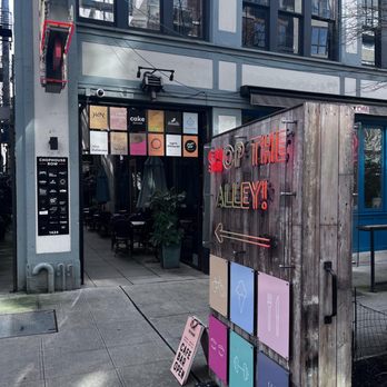 Tailwind Cafe And Bar - Outside entrance to alleyway - Coffee & Tea Near Me - Seattle, Washington