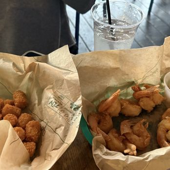 Shady Shack Grill & Flip Flops Bar - Tater tots, shrimp platter - New American Near Me - Bracey, Virginia