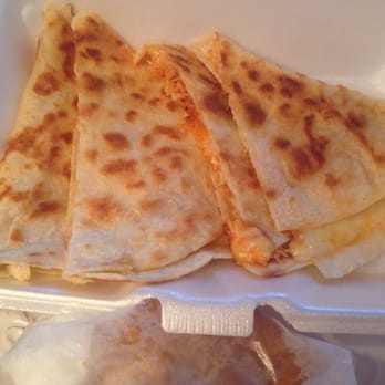 3 Coffee Beans Restaurant - Chicken quesadilla - Mexican Near Me - Jersey City, New Jersey