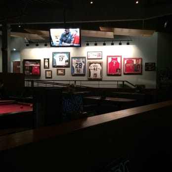 Big Al's - Decor - Sports Bars Near Me - Vancouver, Washington