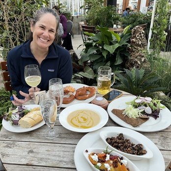 Kentucky Native Cafe - Cauliflower soup, mushrooms, beet salad, savory crepe, pretzel, beer - Cafes Near Me - Lexington, Kentucky