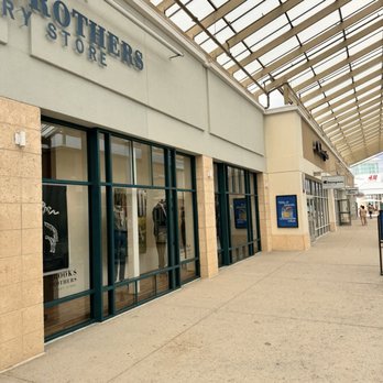 Tanger Outlets Myrtle Beach Hwy 17 - Outlet Stores Near Me - Myrtle Beach, South Carolina Tanger Outlets Myrtle Beach Hwy 17 - Outlet Stores Near Me - Myrtle Beach, South Carolina