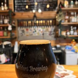 Cold Creek at North Oaks - Yummy beer! Not a bad beer menu at all.