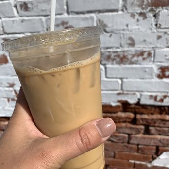 Daybreak Coffee Roasters - Viennese cinnamon iced coffee! DELISH! - Coffee Roasteries Near Me - Glastonbury, Connecticut Daybreak Coffee Roasters - Viennese cinnamon iced coffee! DELISH! - Coffee Roasteries Near Me - Glastonbury, Connecticut