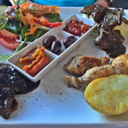 The Views Restaurant - Bush Tasting Plate - Croc tail, Emu, Prawn and Roo. Not bad at $35.
