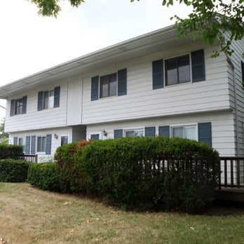 Mel Metts - Graff Reality - Grayslake 2 Bedroom, $850 - Real Estate Agents Near Me - Grayslake, Illinois Mel Metts - Graff Reality - Grayslake 2 Bedroom, $850 - Real Estate Agents Near Me - Grayslake, Illinois
