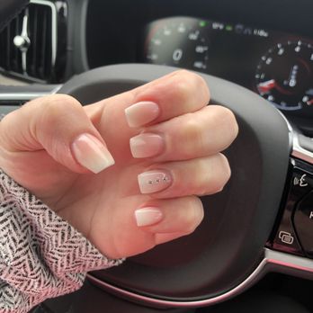 Perfect Nails - Pink and White - Nail Salons Near Me - Cranston, Rhode Island