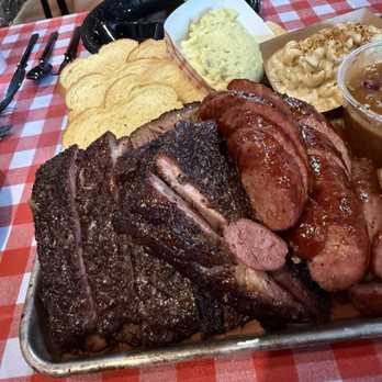 Drew's BBQ and Eatery - Comfort Food Near Me - Maypearl, Texas